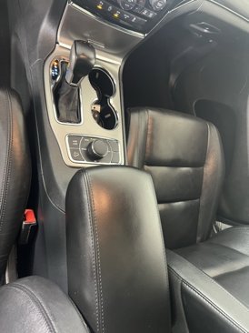 Used 2020 Jeep Grand Cherokee Limited image 17