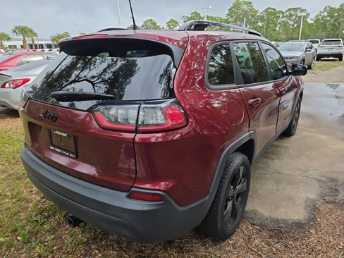 Used 2020 Jeep Cherokee Latitude Plus image 5