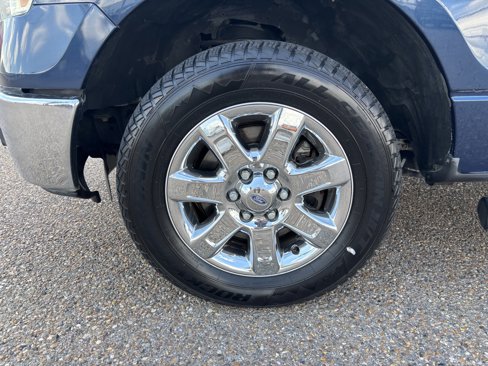 Used 2013 Ford F150 XLT w/ XLT Chrome Pkg image 8