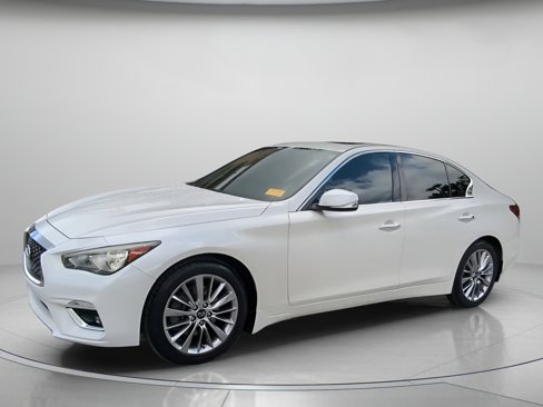 Used 2019 INFINITI Q50 Luxe w/ Essential Package (3.0T Luxe) image 12