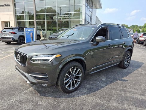 Used 2018 Volvo XC90 T6 Momentum w/ Convenience Package image 3