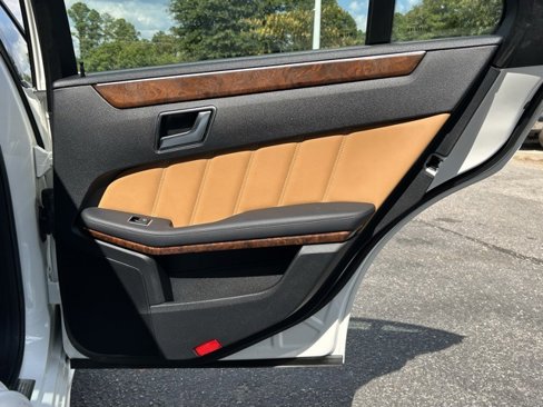 Used 2013 Mercedes-Benz E 350 Sedan image 12