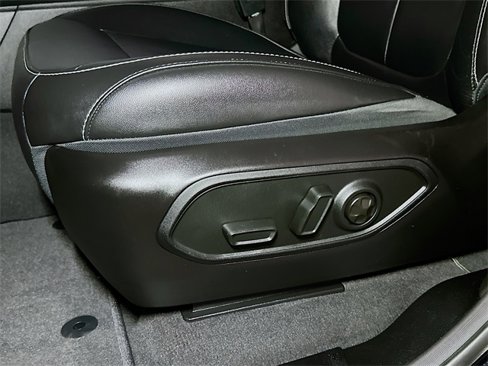 Certified 2022 Jeep Grand Cherokee Limited image 16
