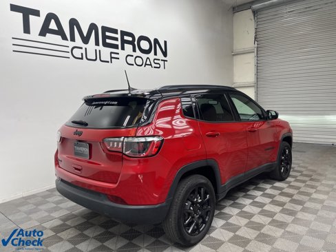 Used 2024 Jeep Compass Latitude w/ Convenience Group image 7