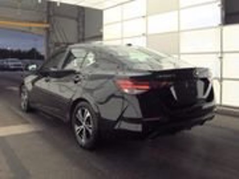 Used 2021 Nissan Sentra SV image 10