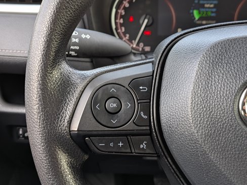 Used 2023 Toyota RAV4 XLE image 32
