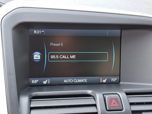 Used 2011 Volvo XC60 3.2 image 17