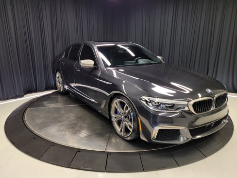 Used 2018 BMW M550i xDrive image 4
