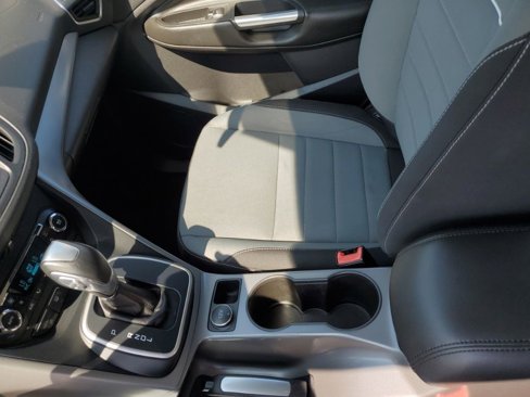 Used 2013 Ford C-MAX SE image 23