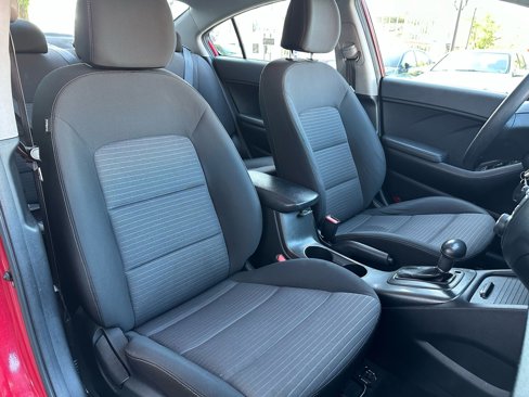 Used 2014 Kia Forte LX w/ Popular Package image 16