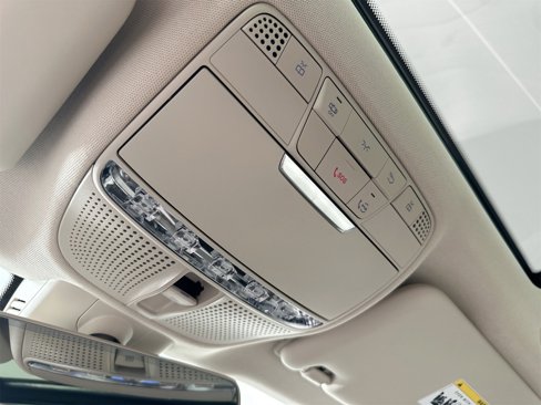 Used 2020 Mercedes-Benz E 350 4MATIC Sedan image 20
