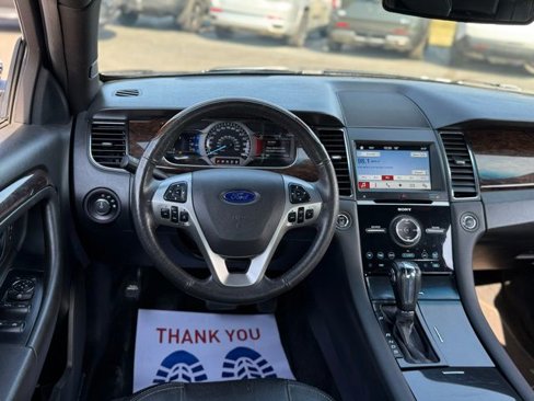Used 2017 Ford Taurus Limited image 8