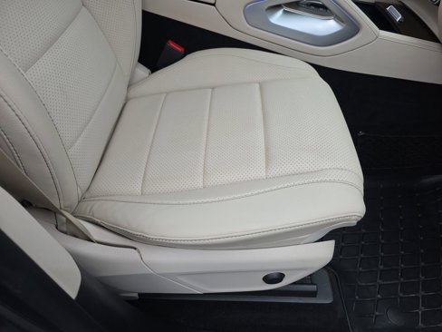 Used 2021 Mercedes-Benz GLE 450 4MATIC image 12