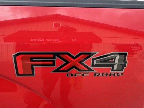 Used 2016 Ford F150 XLT w/ Equipment Group 302A Luxury image 46