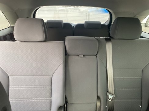 Used 2019 Kia Sorento LX w/ LX Convenience Package image 9