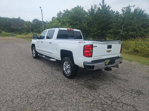 Used 2015 Chevrolet Silverado 2500 LTZ w/ Duramax Plus Package image 3