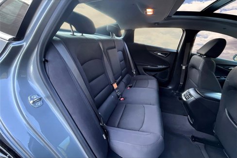 Used 2023 Chevrolet Malibu LT image 25