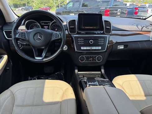 Used 2017 Mercedes-Benz GLS 450 4MATIC w/ Premium Package image 12