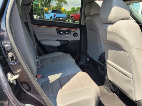 Used 2019 Honda CR-V Touring image 17