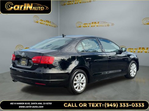 Used 2012 Volkswagen Jetta SE image 5