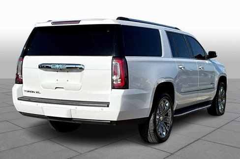 Used 2015 GMC Yukon XL Denali w/ Touring Package image 12