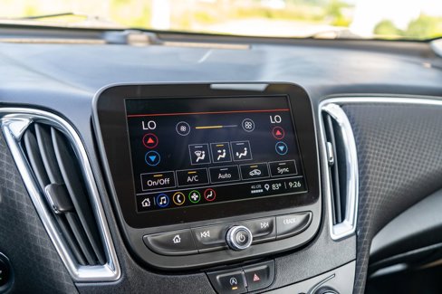 Used 2021 Chevrolet Malibu LT image 26