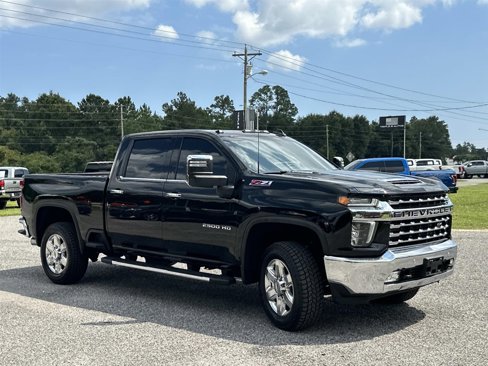 Used 2022 Chevrolet Silverado 2500 LTZ w/ LTZ Convenience Package image 3