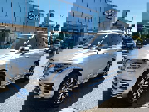 Certified 2022 Volvo XC90 T6 Inscription w/ Advanced Package image 1