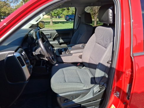Used 2019 Chevrolet Silverado 1500 LT w/ All Star Edition image 11