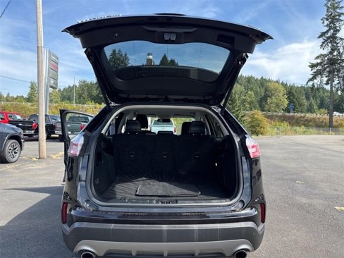 Used 2024 Ford Edge Titanium image 21