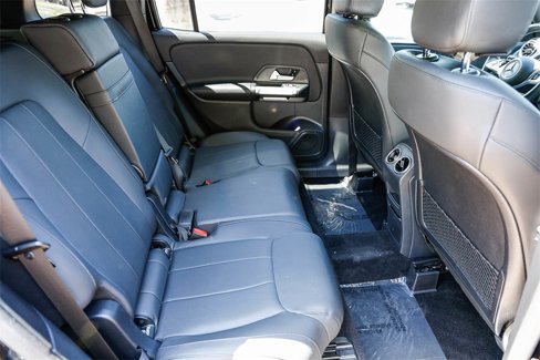 Used 2024 Mercedes-Benz GLB 250 4MATIC image 17