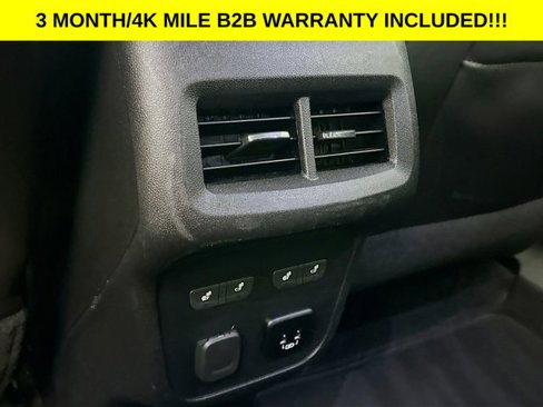 Used 2018 Chevrolet Equinox Premier image 25