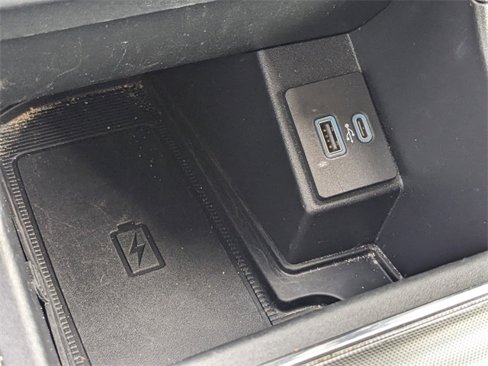 Used 2024 Ford Edge Titanium image 22