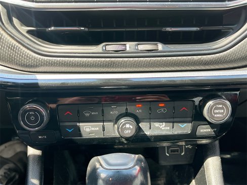 Used 2022 Jeep Compass Trailhawk w/ Trailhawk Elite Group image 16