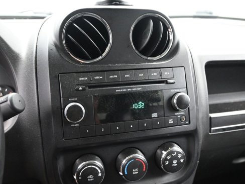Used 2015 Jeep Patriot High Altitude image 12
