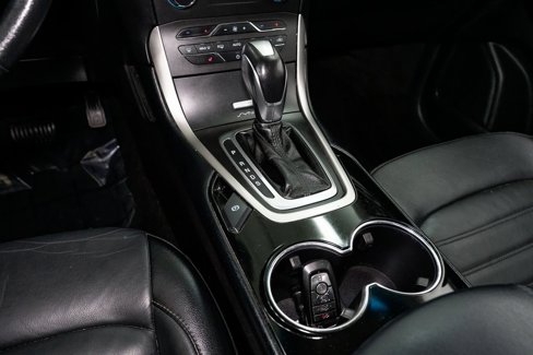 Used 2017 Ford Edge SEL w/ Equipment Group 201A image 19
