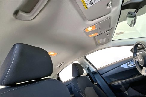 Used 2022 Kia Forte LXS image 17