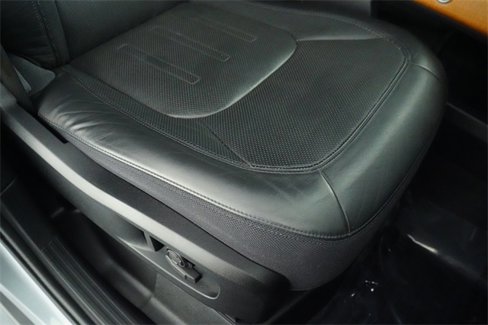 Used 2020 Land Rover Defender 110 X image 31