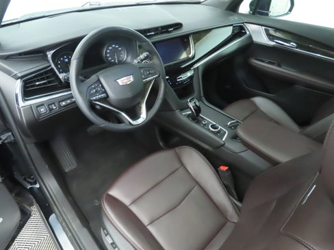 Used 2020 Cadillac XT6 Premium Luxury image 9