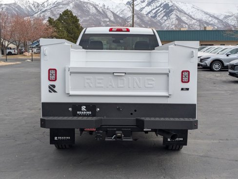 New 2025 GMC Sierra 2500 Pro w/ Convenience Package image 4