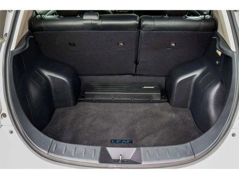 Used 2016 Nissan Leaf SL w/ Premium Package image 19