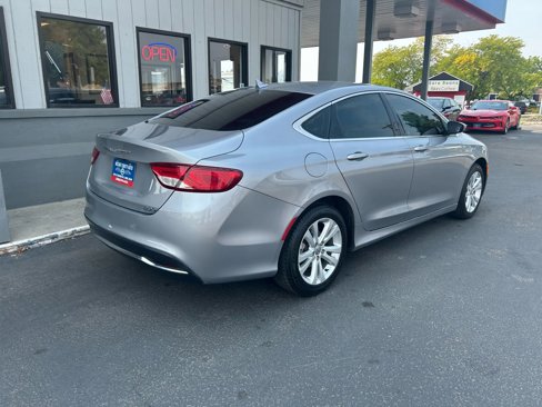 Used 2016 Chrysler 200 Limited w/ Convenience Group image 27
