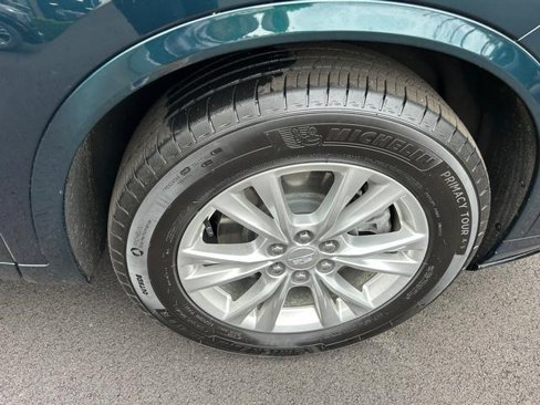 Used 2024 Cadillac XT6 Luxury image 27