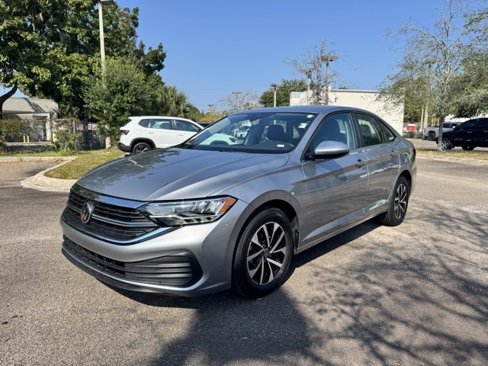 Certified 2024 Volkswagen Jetta S image 3