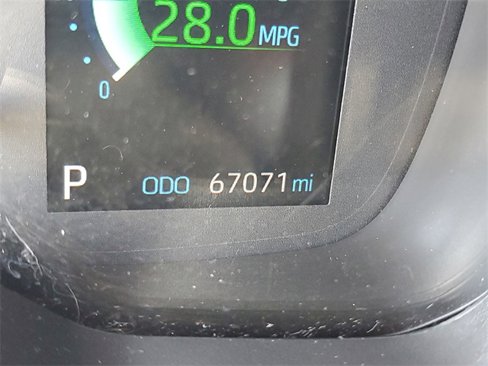 Used 2021 Toyota Corolla LE image 20