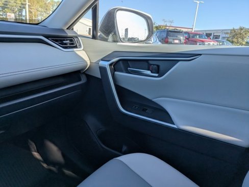 New 2025 Toyota RAV4 XLE Premium image 18