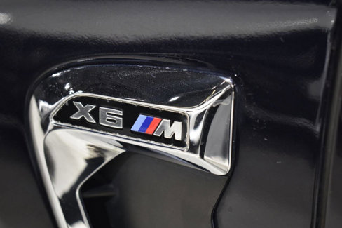 Used 2015 BMW X6 M image 8