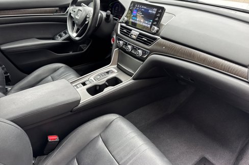 Certified 2020 Honda Accord Touring image 31