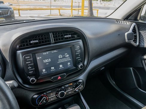 Used 2021 Kia Soul S image 35