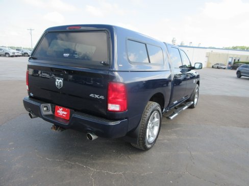 Used 2015 RAM 1500 Express image 3